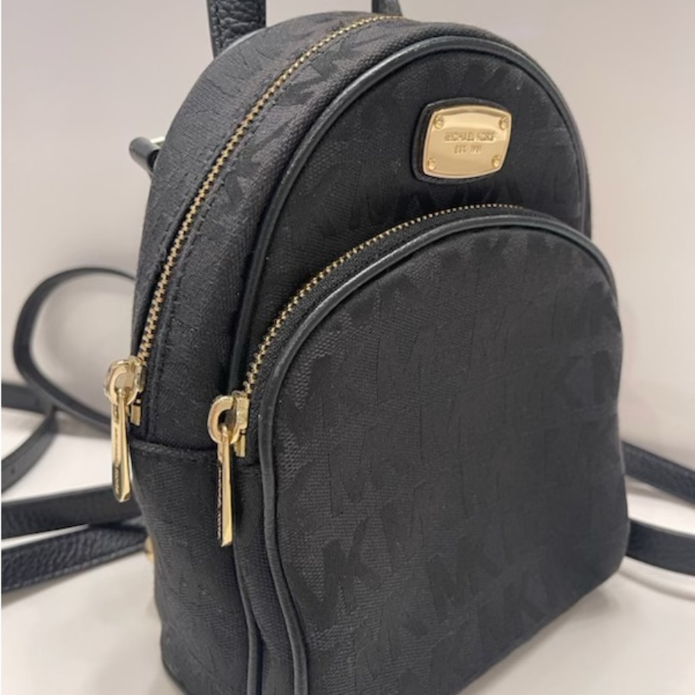 Michael Kors mini bookbag